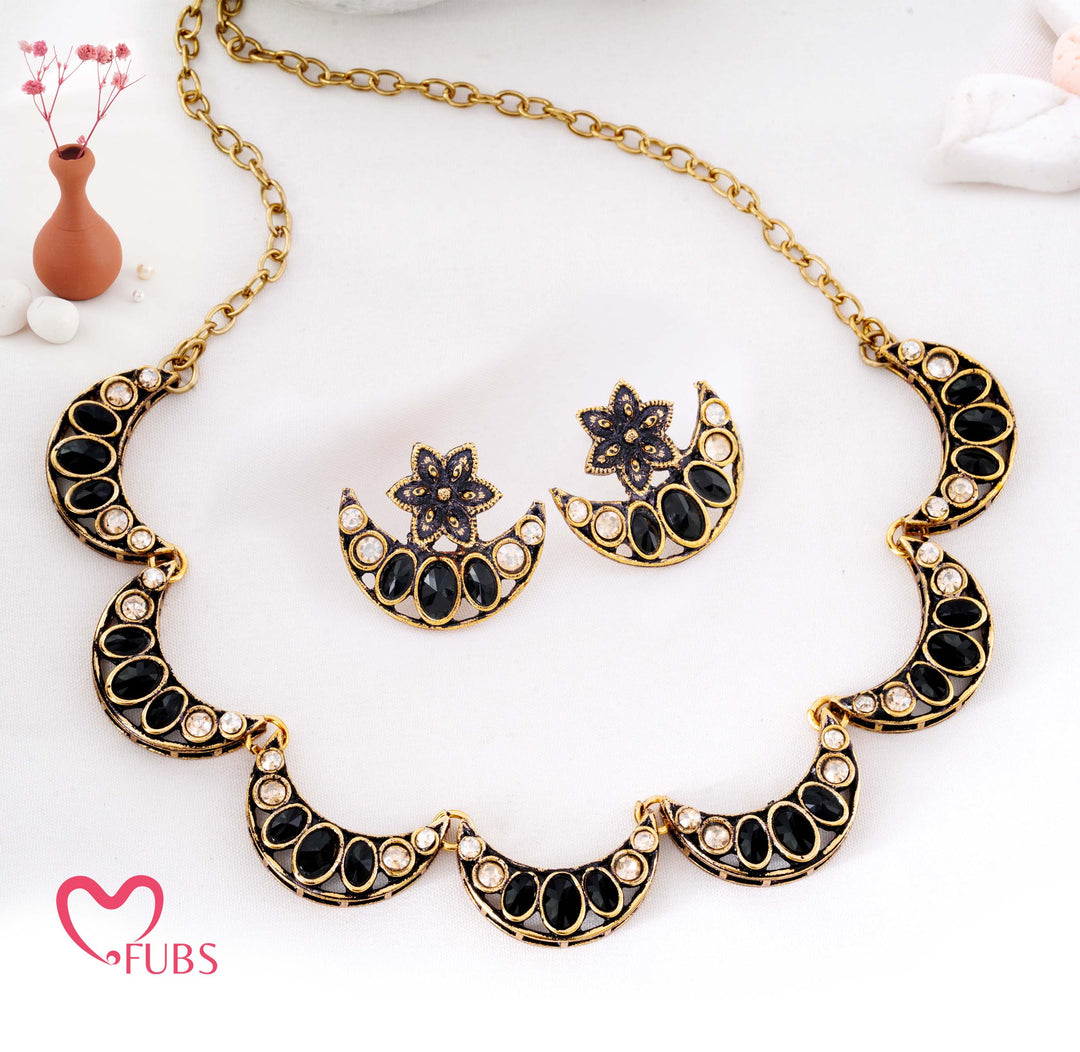 Traditional Chandbali Crescent Choker Set