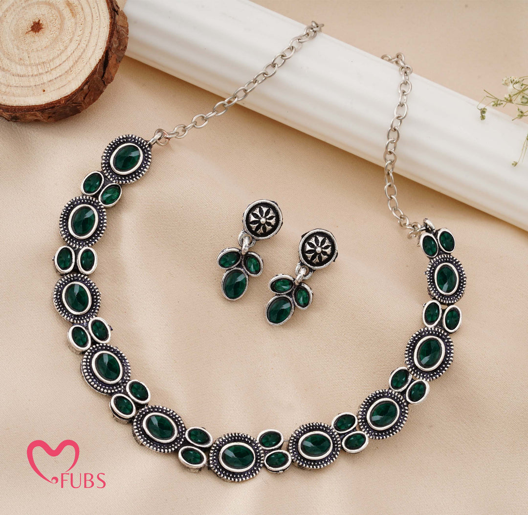 Traditional Oxidized Silver-Tone Necklace Set with Oval Stones