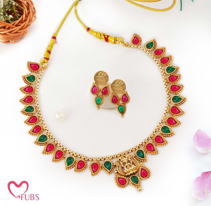 Traditional Temple Jewelry Necklace Set with Dual-Tone Teardrop Stones