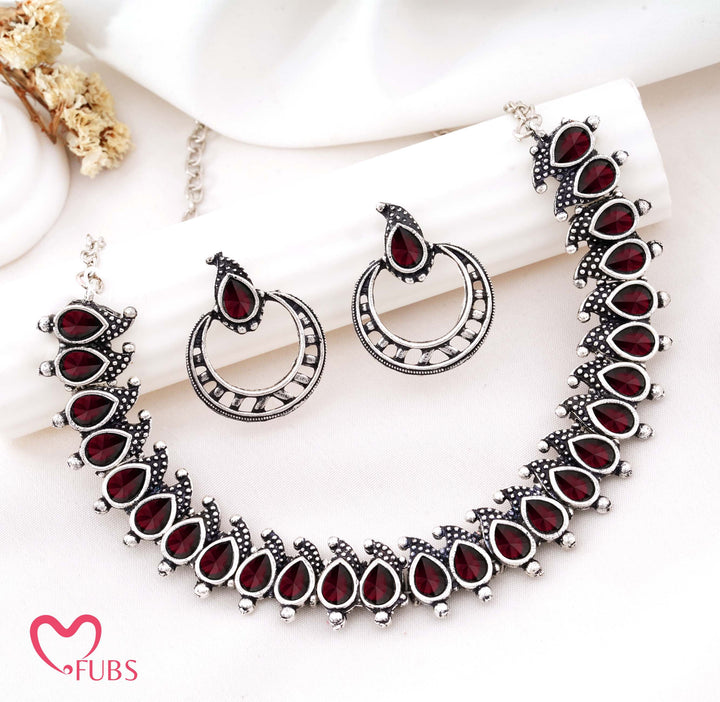 Tribal Style Teardrop Choker Necklace Set