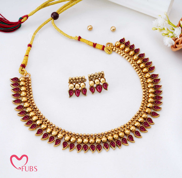 Traditional Beaded Choker with Leaf Motif Stones