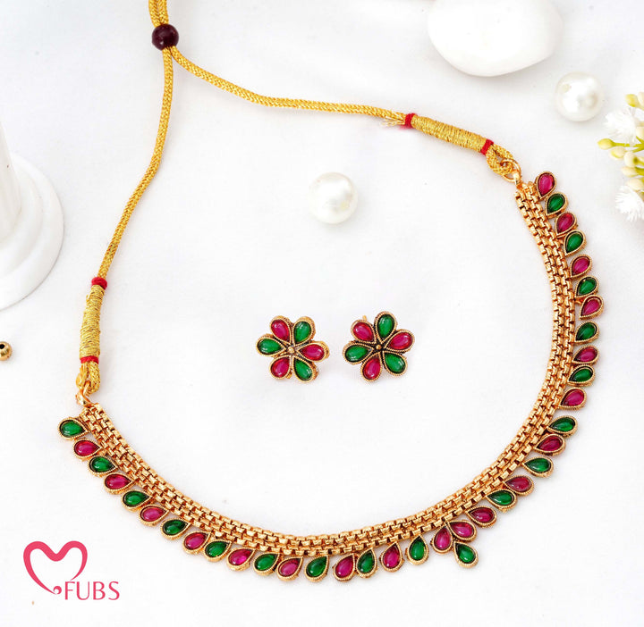 Traditional Antique Gold Tone Choker with Teardrop Motifs