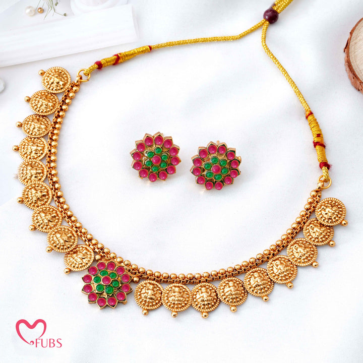 Traditional Kasu Coin Choker Necklace Set