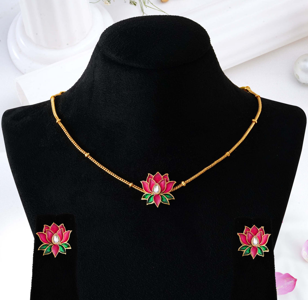 Delicate Traditional Lotus Pendant Necklace Set