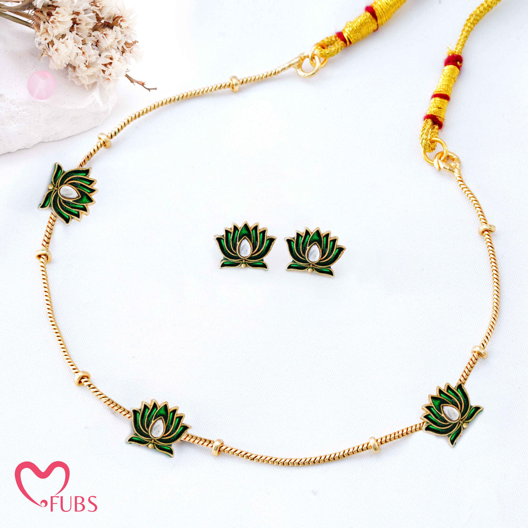 Deep Enamel Lotus Choker Necklace Set (Small)