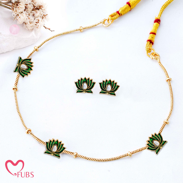 Deep Enamel Lotus Choker Necklace Set (Small)