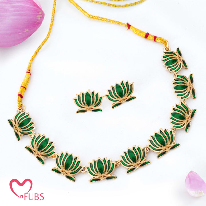 Traditional Continuous Lotus Choker Set