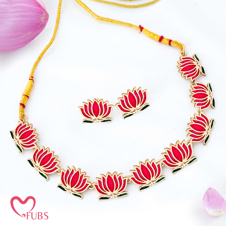Traditional Continuous Lotus Choker Set