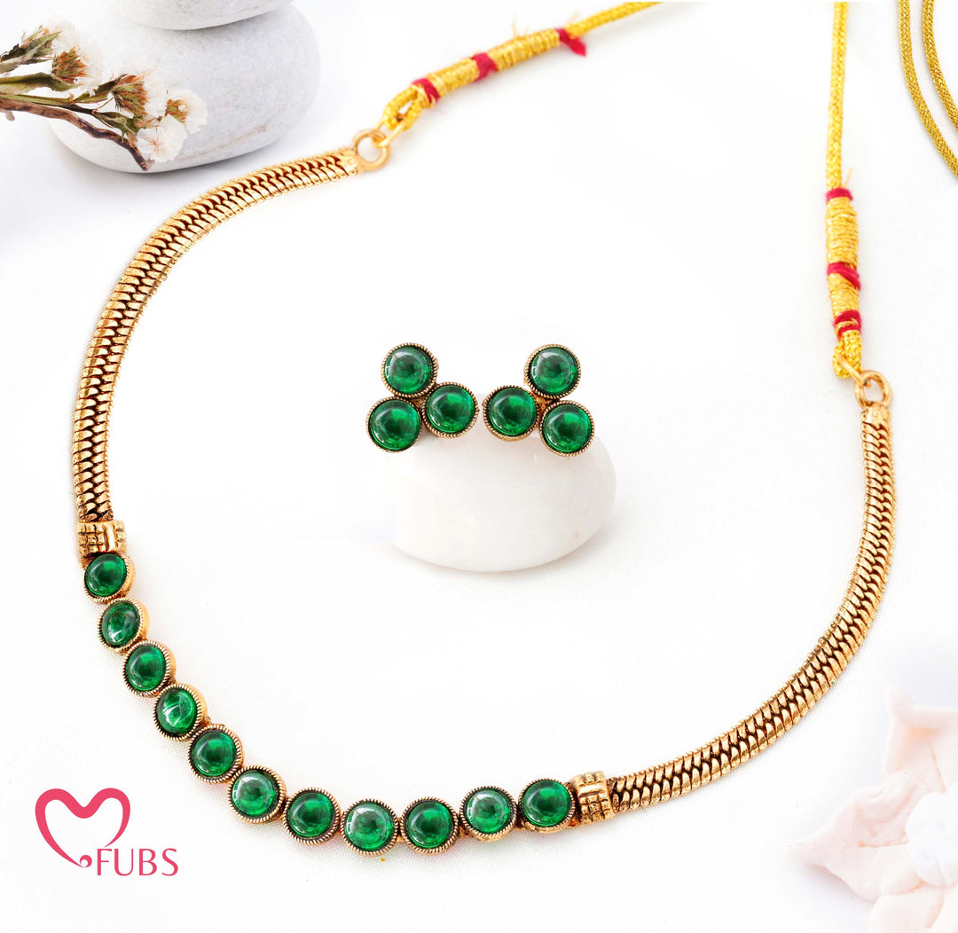 Antique Finish Temple Cabochon Choker Set (Small)