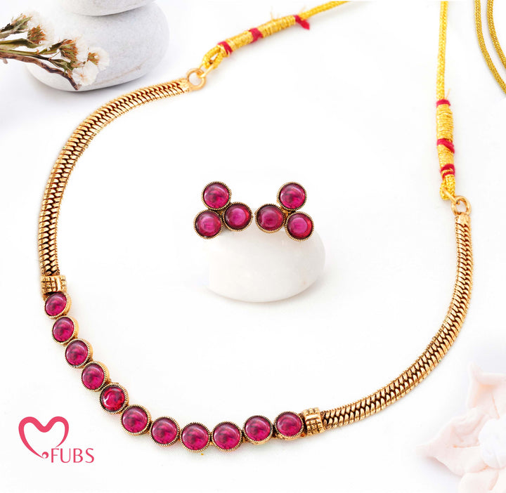 Antique Finish Temple Cabochon Choker Set (Small)