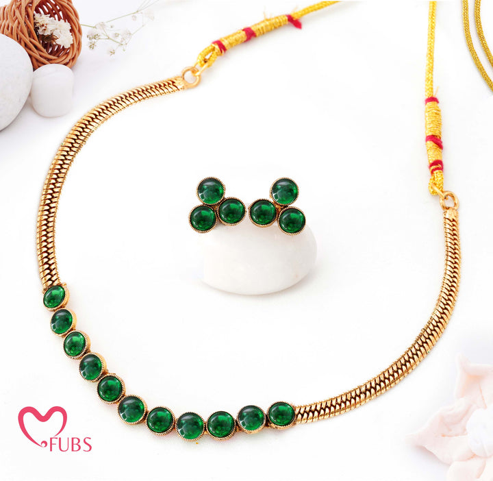 Antique Finish Temple Cabochon Choker Set (Big)