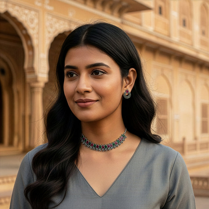 Intricate Circular Studs & Contrast Dual-Tone Choker Set