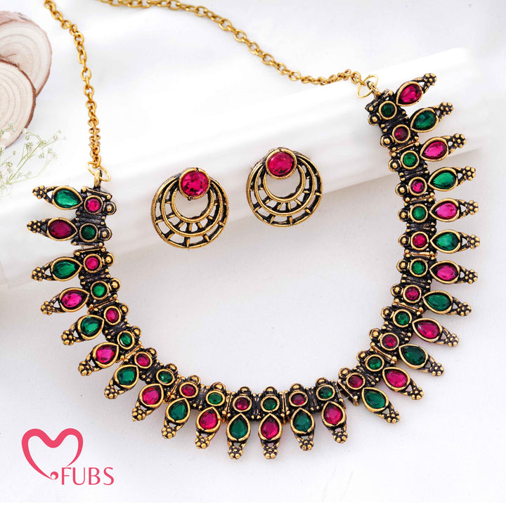 Vintage Matte Gold Plated Necklace Set