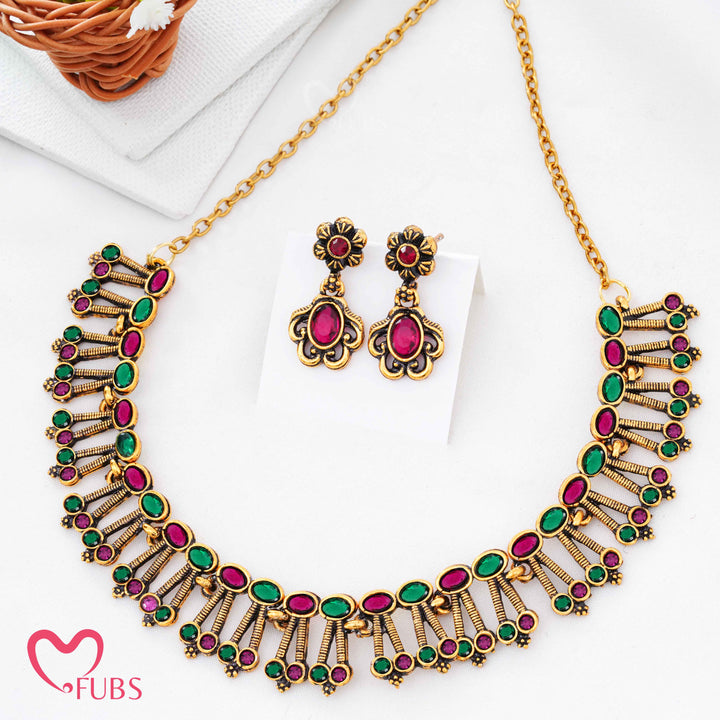 Antique Gold Plated Fringe Design Necklace Set