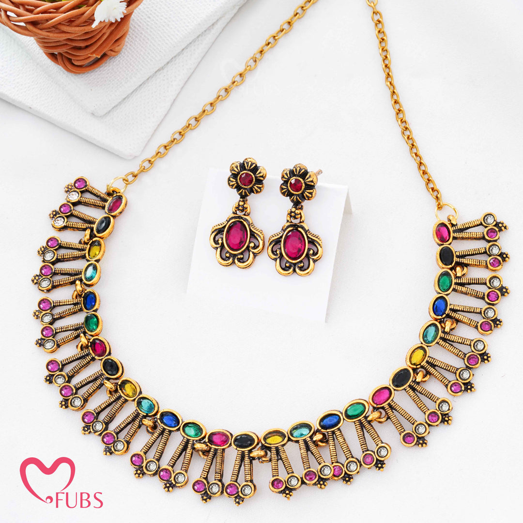 Antique Gold Plated Fringe Design Necklace Set