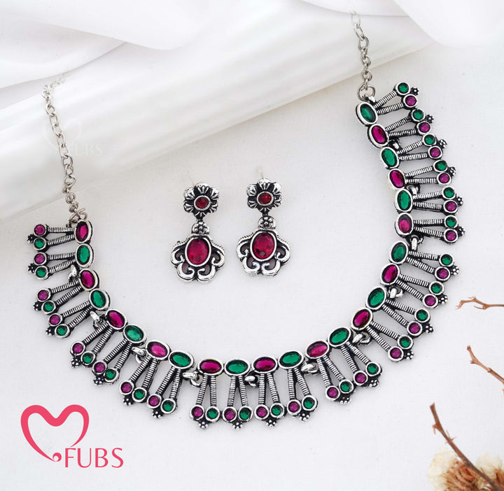 Antique Siver Plated Fringe Design Necklace Set