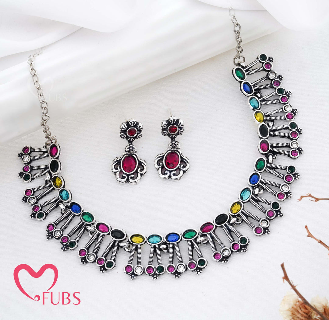 Antique Siver Plated Fringe Design Necklace Set