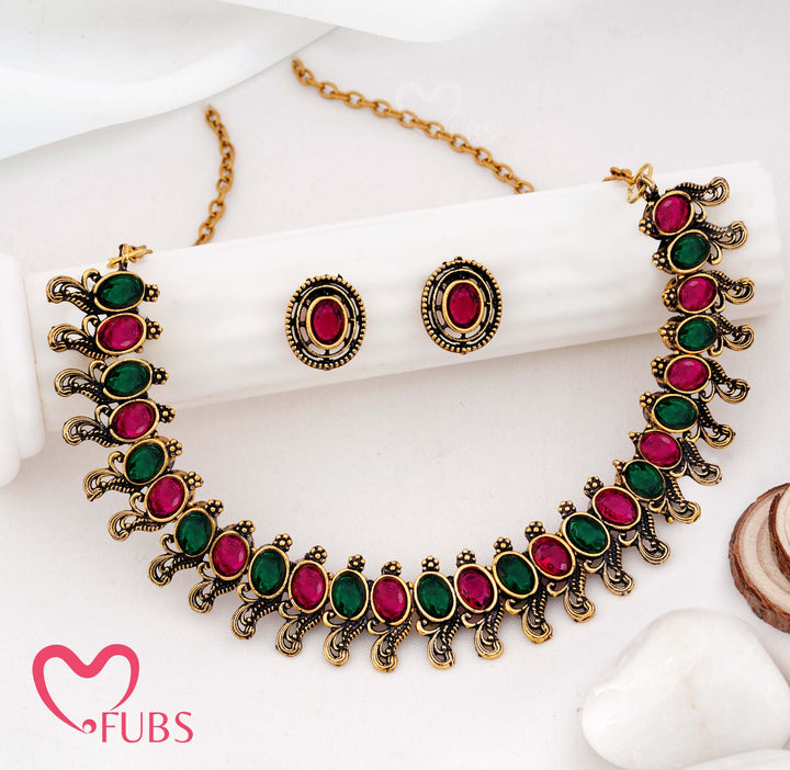 Gold Finish Scrollwork Necklace Set