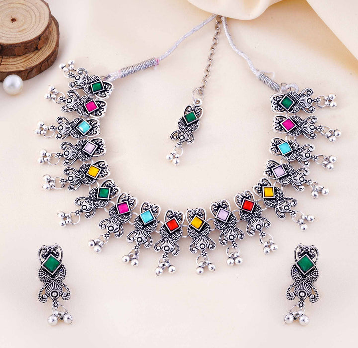 Square Stone Butterfly Choker With Maang Tikka And Earrings