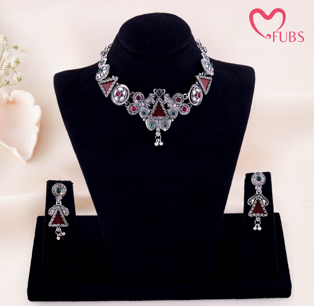 Rajwadi Kundan Floral Elephant Motif Thread Necklace Set With Earrings