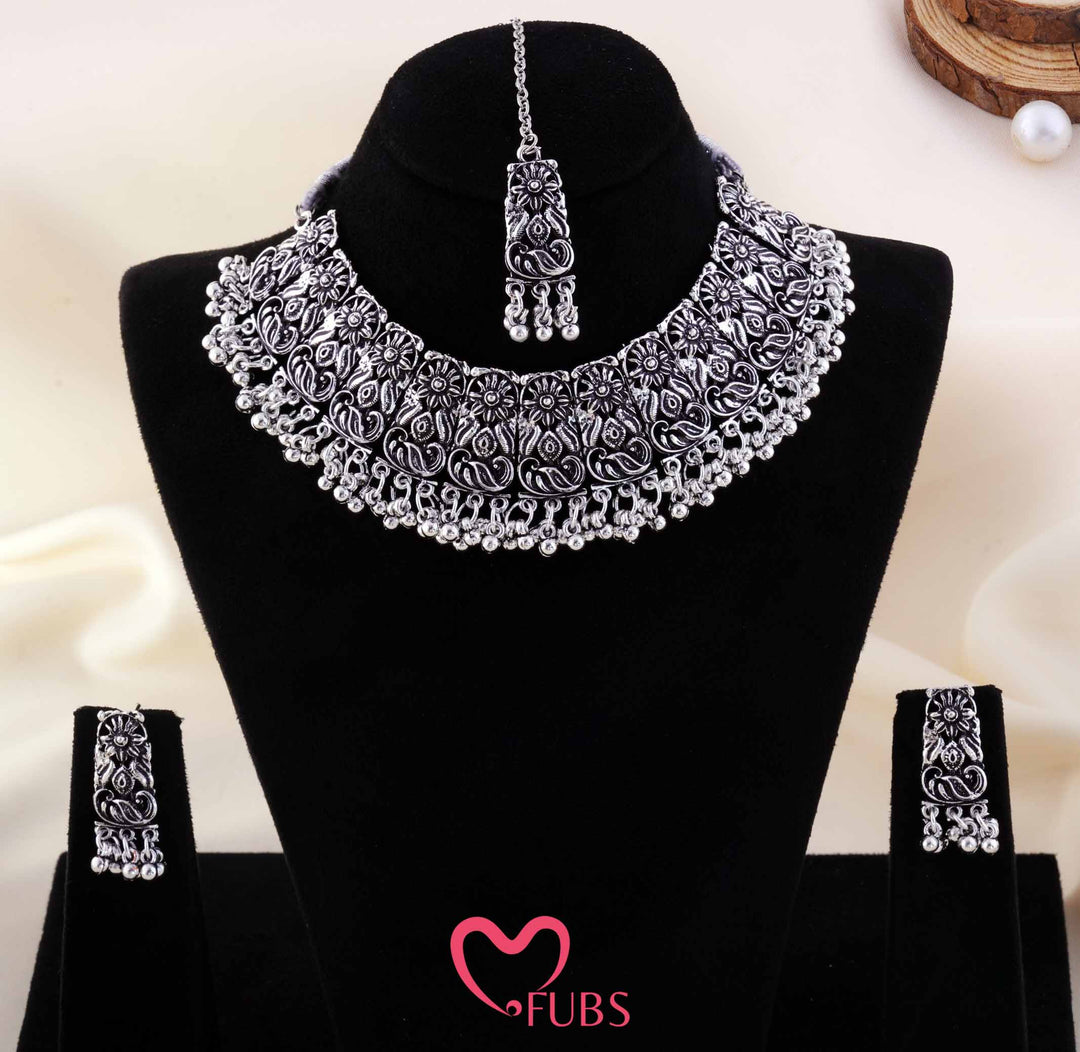 Oxidized Carved Floral Choker Necklace Set With Maangtikka