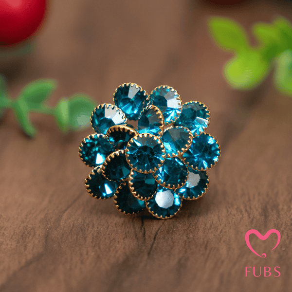 Blue Stone Embedded Flower Ring