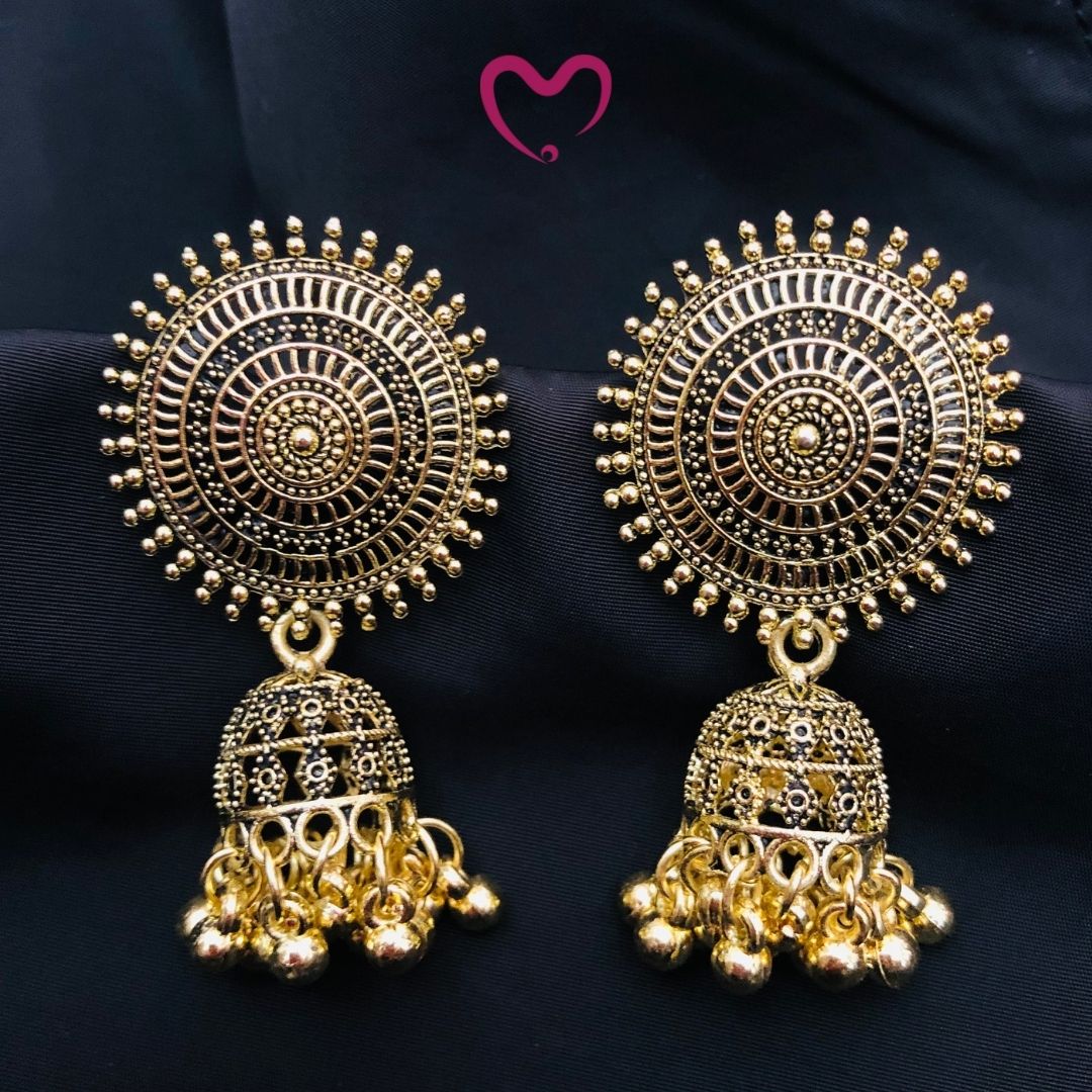 Set of 6 Gold Jhumkas with FREE Hug Ring – FUBS